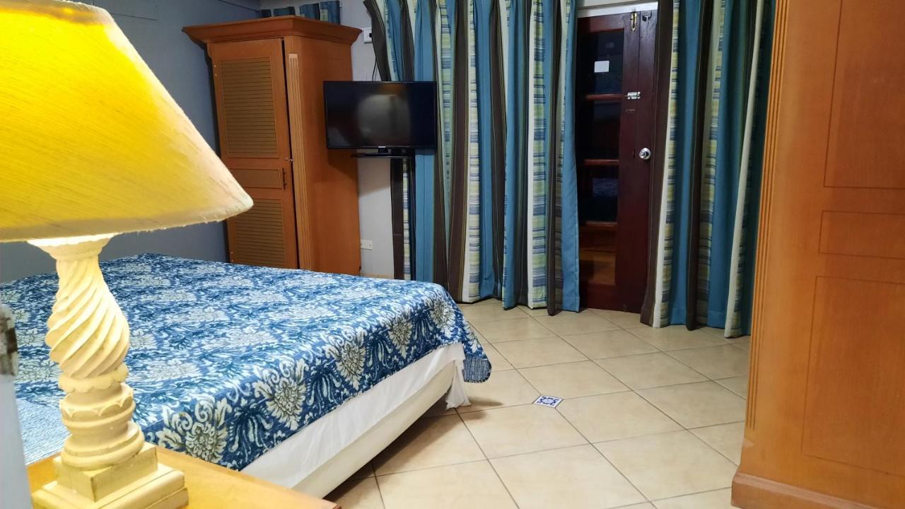 Aruba Cunucu Residence Palm Beach Luaran gambar